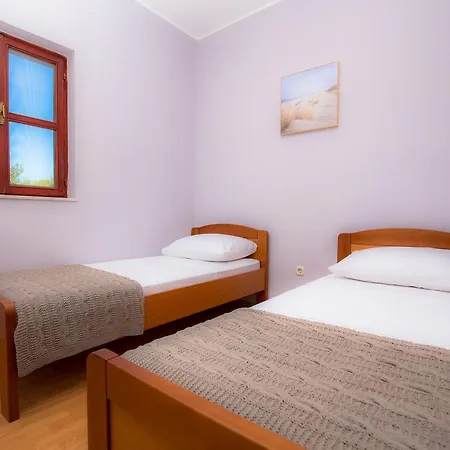 Dalmatina Apartment *