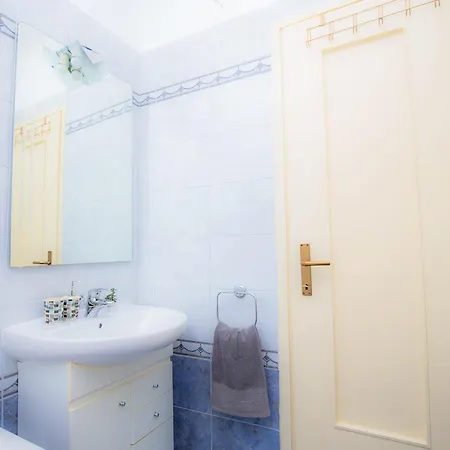 Apartment Dalmatina Zirje
